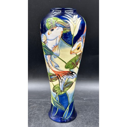 182 - Moorcroft pottery vase 