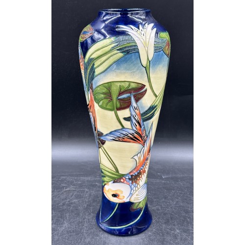 182 - Moorcroft pottery vase 