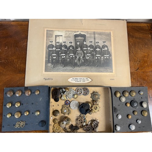 1213 - Cap badges, buttons and medals to include East Yorkshire regiment, The St. John’s Ambulance Brigade,... 