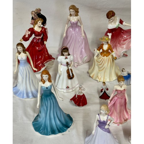 174 - Large quantity of Royal Doulton figurines : Naomi HN4661, My Best Friend HN3011, Samantha HN4043, Sh... 