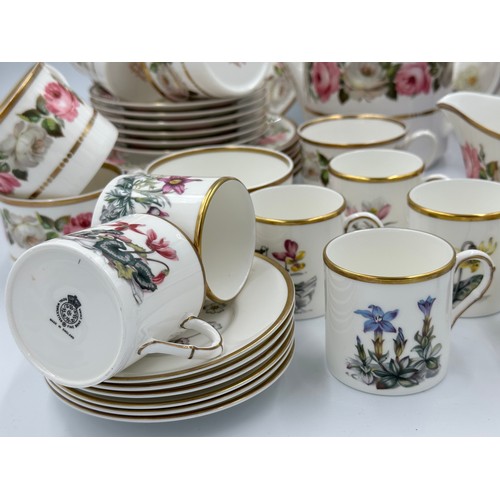 254 - Mixed ceramics to include a Royal Worcester 'Royal Garden' tea service comprising teapot, sugar, mil... 