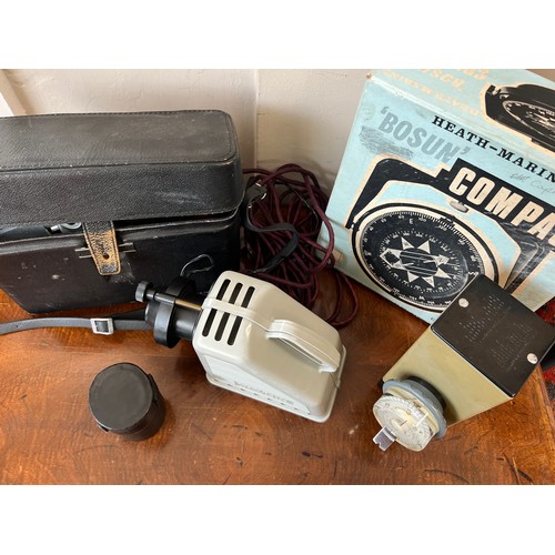 1312 - A boxed vintage Heath Marine Bosun compass complete with instructions. Together with a Seafix radio ... 