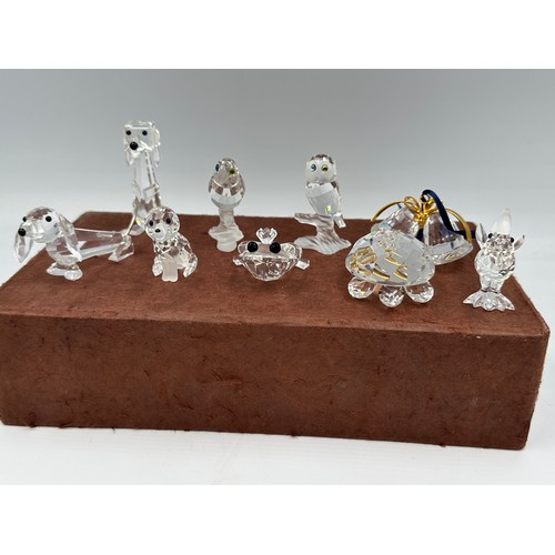 323 - A quantity of Swarovski crystal to include 20 animal figurines , frog, turtle, koala, cats, mouse, s... 