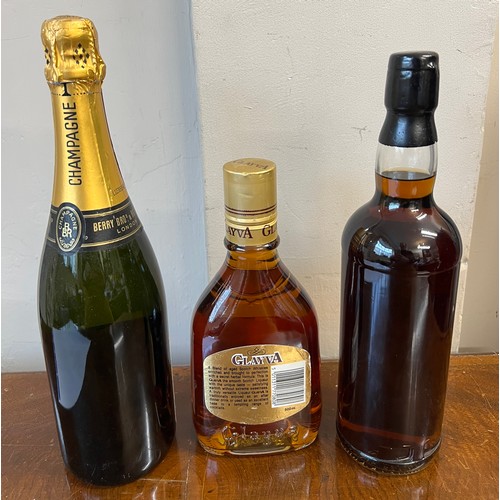 1135 - Alcohol to include a bottle of berry Bro.s & Rudd Ltd Champagne, Glayva Scotch Liqueur and Fine Old ... 