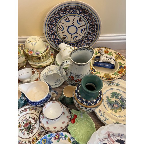 216 - A large quantity of ceramics to include Masons Ironstone, Carlton Ware, Chelsea, Shelley, Aynsley, A... 