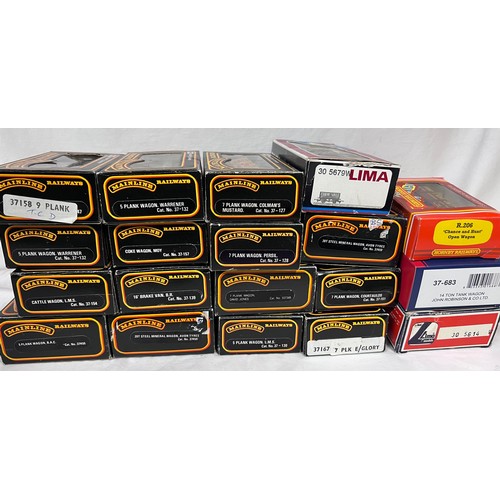 1090 - Palitoy Mainline - 6 x boxed 00 gauge wagons x 15, three other boxed wagons including Lima Wagons an... 