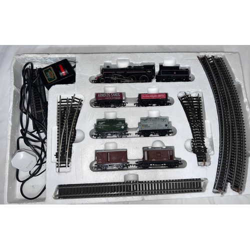 1092 - A Great Model Railways Diesel Passenger Train Set and a Mainline Palitoy British Railways Steam Frei... 