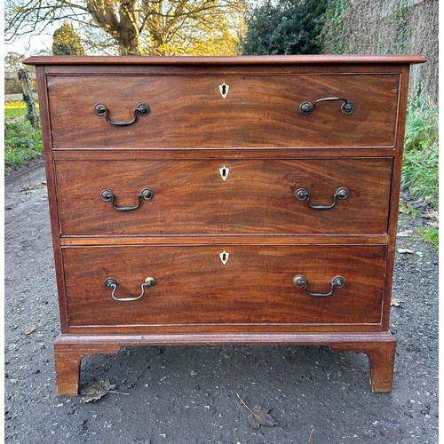 19 - Mahogany chest of drawers with 3 graduating drawers and ivory escutcheons with original handles. 91w... 