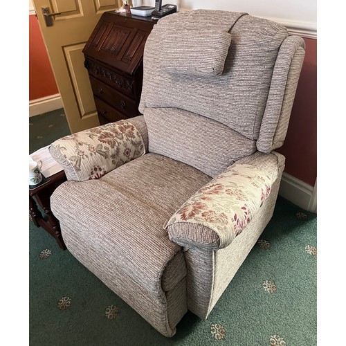 20 - A good quality Sherborne TouchStop electric armchair.
