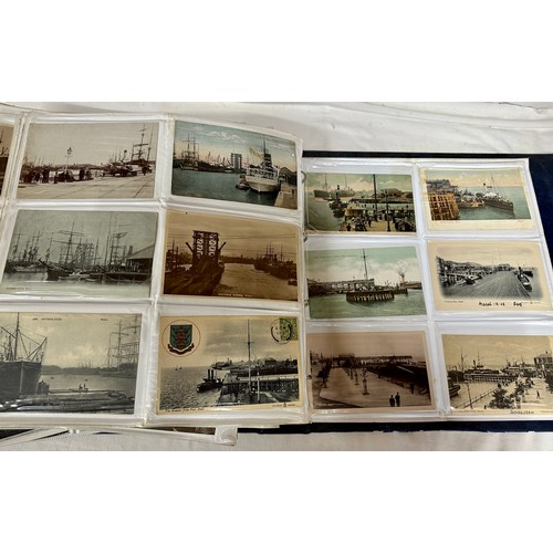 657 - Kingston upon Hull interest. Early 20thC post cards/photographs, some depicting transport trams etc,... 