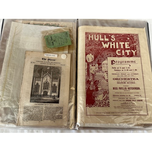 662 - Hull ephemera to include mainly Theatre Bills from 1781 onwards, Theatre Royal, Hull Summer Theatre,... 