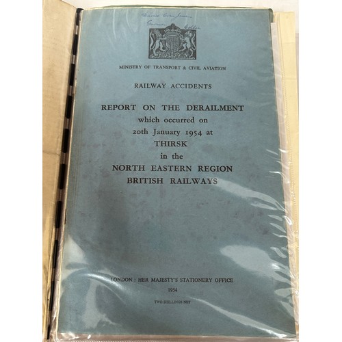 663 - Railway ephemera, 1900 onwards, to include information pamphlets, maps, catalogues, reports, acciden... 