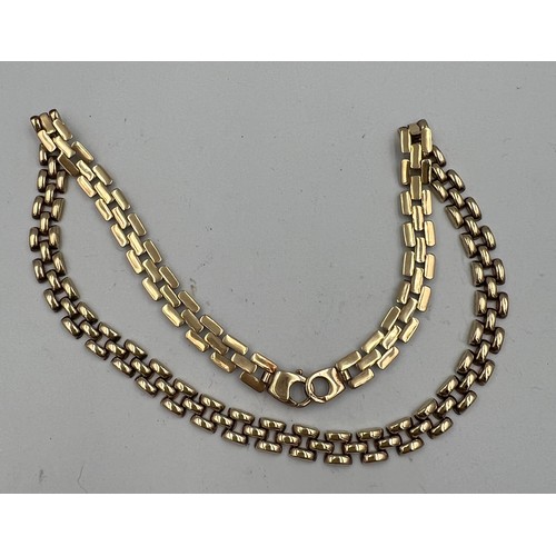 415 - A 9 carat gold chain necklace, 41cm l. Weight 15gm.