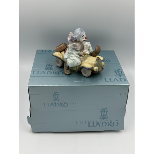 229 - Lladro “Privilege” figure 8136 Trip To The Circus, height 15cm, in original box