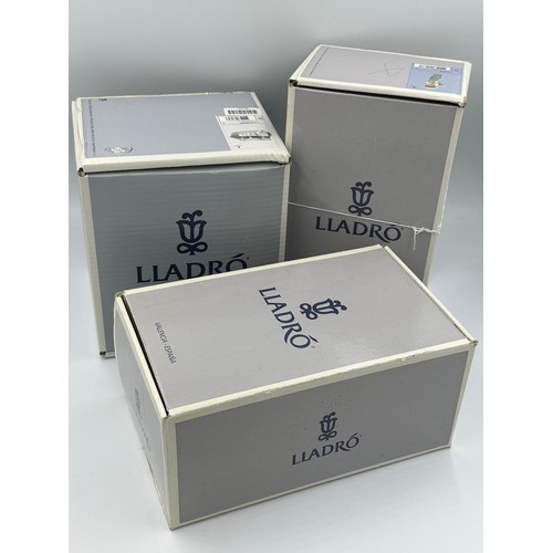 233 - Three Lladro figurines to include 6346 