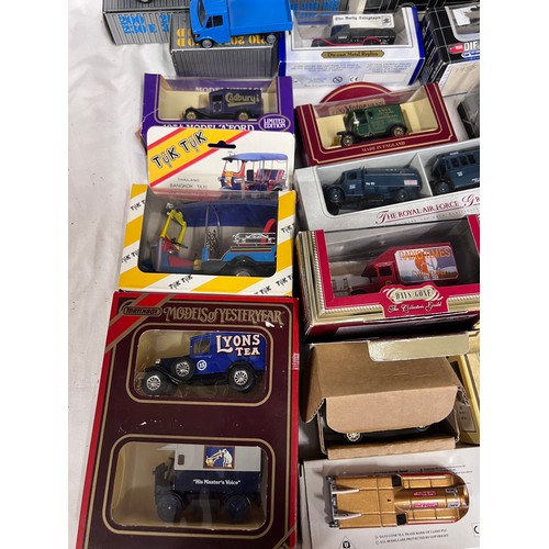 1115 - A large quantity of diecast models to include: NZG - Conrad Mercedes Benz models, Matchbox Models of... 