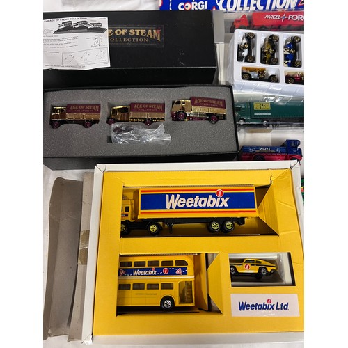 1116 - A quantity of diecast models to include: Lledo 1:43 scale limited edition diecast model vehicle set ... 