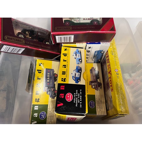 1119 - A large collection of mostly unboxed diecast vehicles to include a box of Corgi (majority buses), a ... 