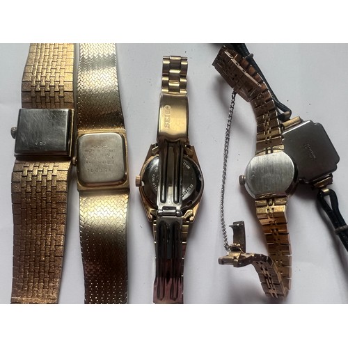 550 - Five ladies wristwatches to include Seiko gold plated quartz watch., 1960's Rotary gold plated dress... 