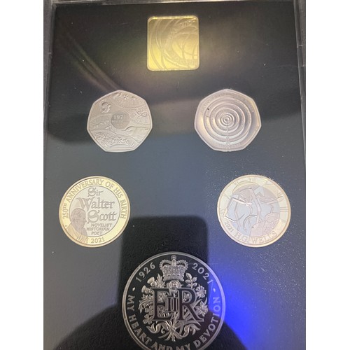 581 - The Royal Mint 2021 United Kingdom Proof Coin Set, no. 6587, with box and paperwork and certificate.