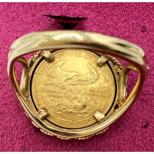 471 - A 1986 Liberty Gold 5 Dollar coin ring set in 14 carat gold. Size O. Weight 7.8gm.