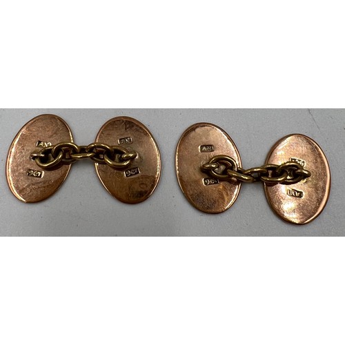 485 - A pair of 9 carat gold oval cufflinks. Total weight 7.1gm.