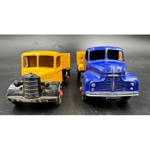 860 - Boxed Dinky toys to include 921 Articulated Lorry, 922 Big Bedford Lorry, 430 Breakdown Lorry and 93... 