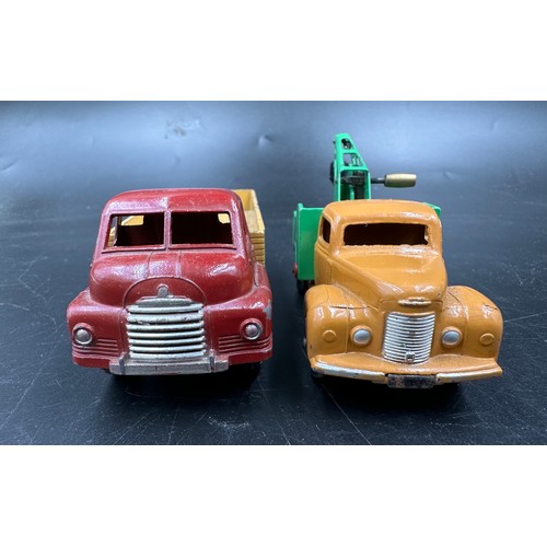 860 - Boxed Dinky toys to include 921 Articulated Lorry, 922 Big Bedford Lorry, 430 Breakdown Lorry and 93... 