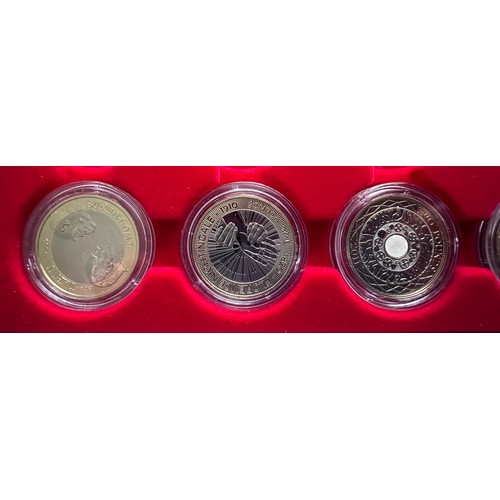 612 - Two trays of 41 two pound proof coins from 1986 to 2010 to include 1999 Rugby World Cup, 2002 Common... 