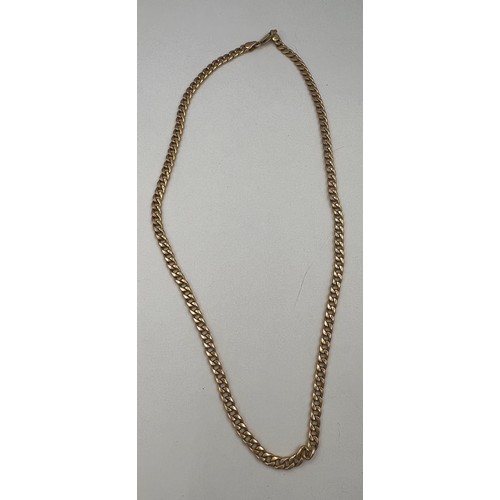 519 - A 9 carat gold chain necklace. Weight 8.5gm. 46cm l.