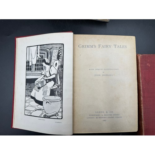 798 - Various children's books to include : J.M. Barrie, Peter Pan in Kensington Gardens' first edition pu... 