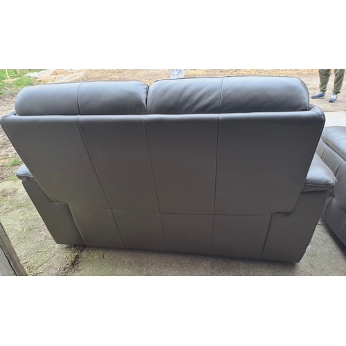 39 - La-Z-Boy Knoxville 2 Seater Static Sofasofa and power recliner armchair with usb ports. Sofa 110 x 1... 