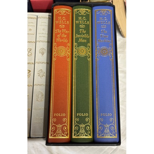 801 - Folio Society. Jane Austen boxed set of 7 novels, with H. G. Wells Classics of Science Fiction 3
vol... 