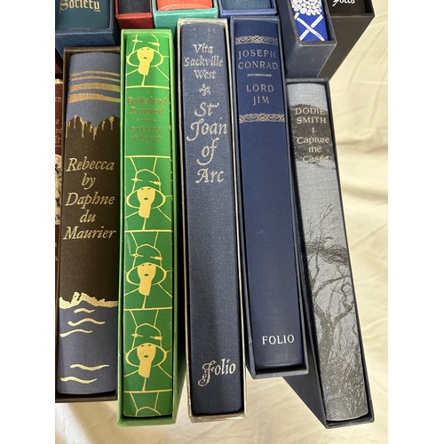 803 - Folio Society. Sayers, Dorothy L. Crime Collection. 5 vols in slipcase. Folio Society 1998;
Nesbit, ... 