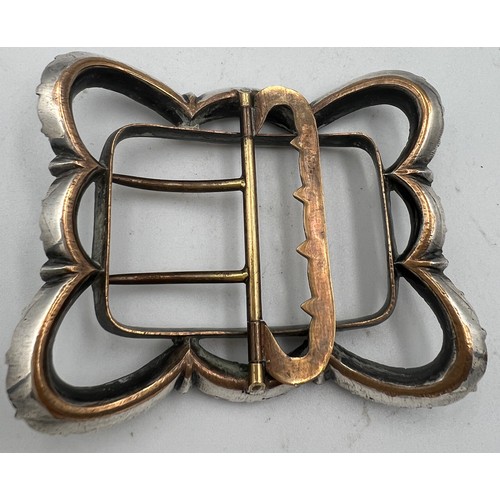 437 - A good quality early 19thC paste set buckle. Approximate size 7cm x 5.5cm.