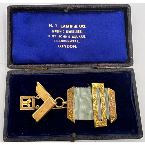 440 - A 9ct Past Master Jewel presented by the Officers of the Constitutional Lodge 294 to W.B.S. Roy 6.EE... 