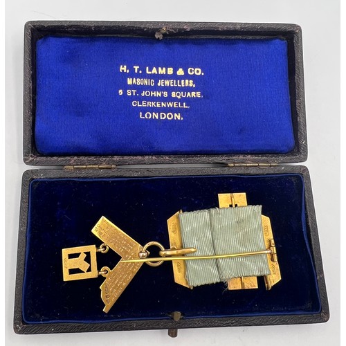 440 - A 9ct Past Master Jewel presented by the Officers of the Constitutional Lodge 294 to W.B.S. Roy 6.EE... 