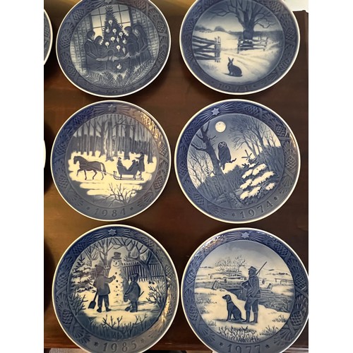 165 - Fifteen Royal Copenhagen Christmas plates of various titles, dates between 1954-1987. (15)