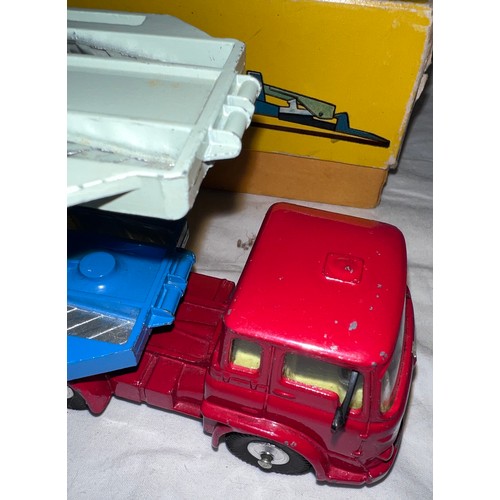 833 - A boxed Corgi Major 'Carrimore' Car Transporter with Bedford TK Tractor Unit (1105). Cab in red with... 