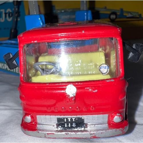 833 - A boxed Corgi Major 'Carrimore' Car Transporter with Bedford TK Tractor Unit (1105). Cab in red with... 