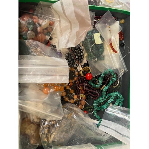 399 - Two boxes of vintage hardstone beads, necklaces etc to include moss agate, amethyst, malachite etc.