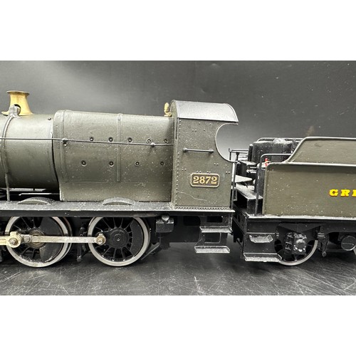 824 - A GWR 2872 0 gauge Tank Locomotive and Tender with black paint finish.