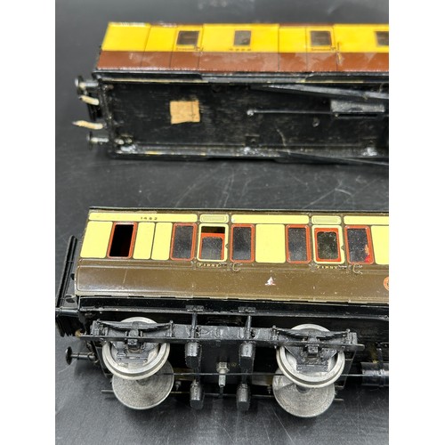 829 - Two scratch built carriages with people to interior, One First & Second 1482, the other is 3rd, Guar... 