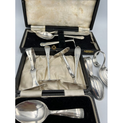 646 - Two boxed baby spoons and pushers, Birmingham 1935 and Sheffield 1947 together with 2 baby spoons an... 