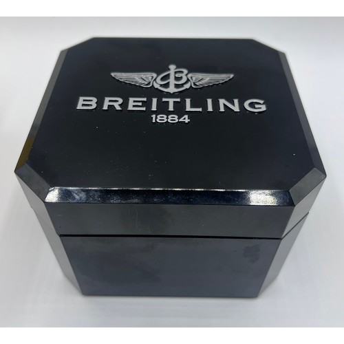 539 - Breitling Chronomat Evolution. Ref: A13356 43mm Stainless Steel wristwatch. With box and papers. Ver... 