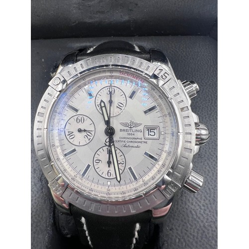 539 - Breitling Chronomat Evolution. Ref: A13356 43mm Stainless Steel wristwatch. With box and papers. Ver... 