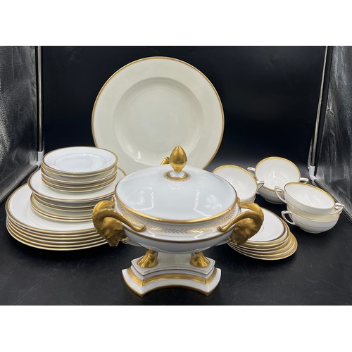 248 - A composite set of white and gilt dinner service to include 6 Royal Worcester Viceroy bowls and sauc... 