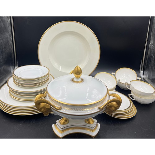 248 - A composite set of white and gilt dinner service to include 6 Royal Worcester Viceroy bowls and sauc... 