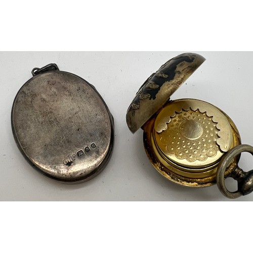 426 - A quantity of jewellery etc to include continental silver and gilt coin holder, napkin holders, hall... 