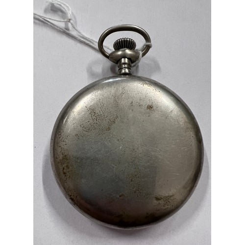 749 - An Elgin pocket watch.

Winds and goes.